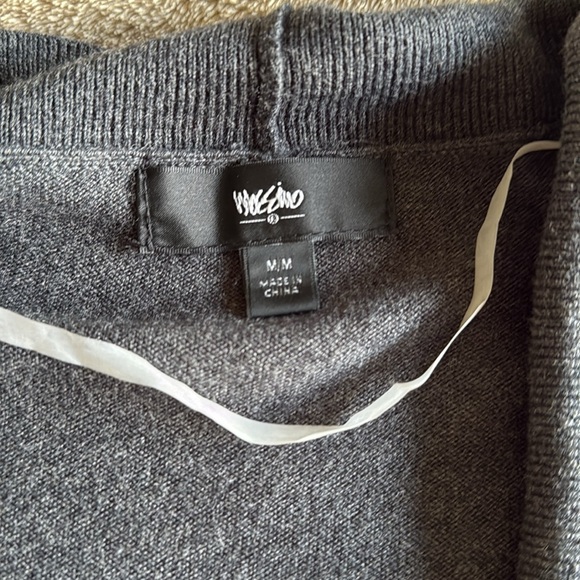 Cardigan Set - Picture 6 of 6